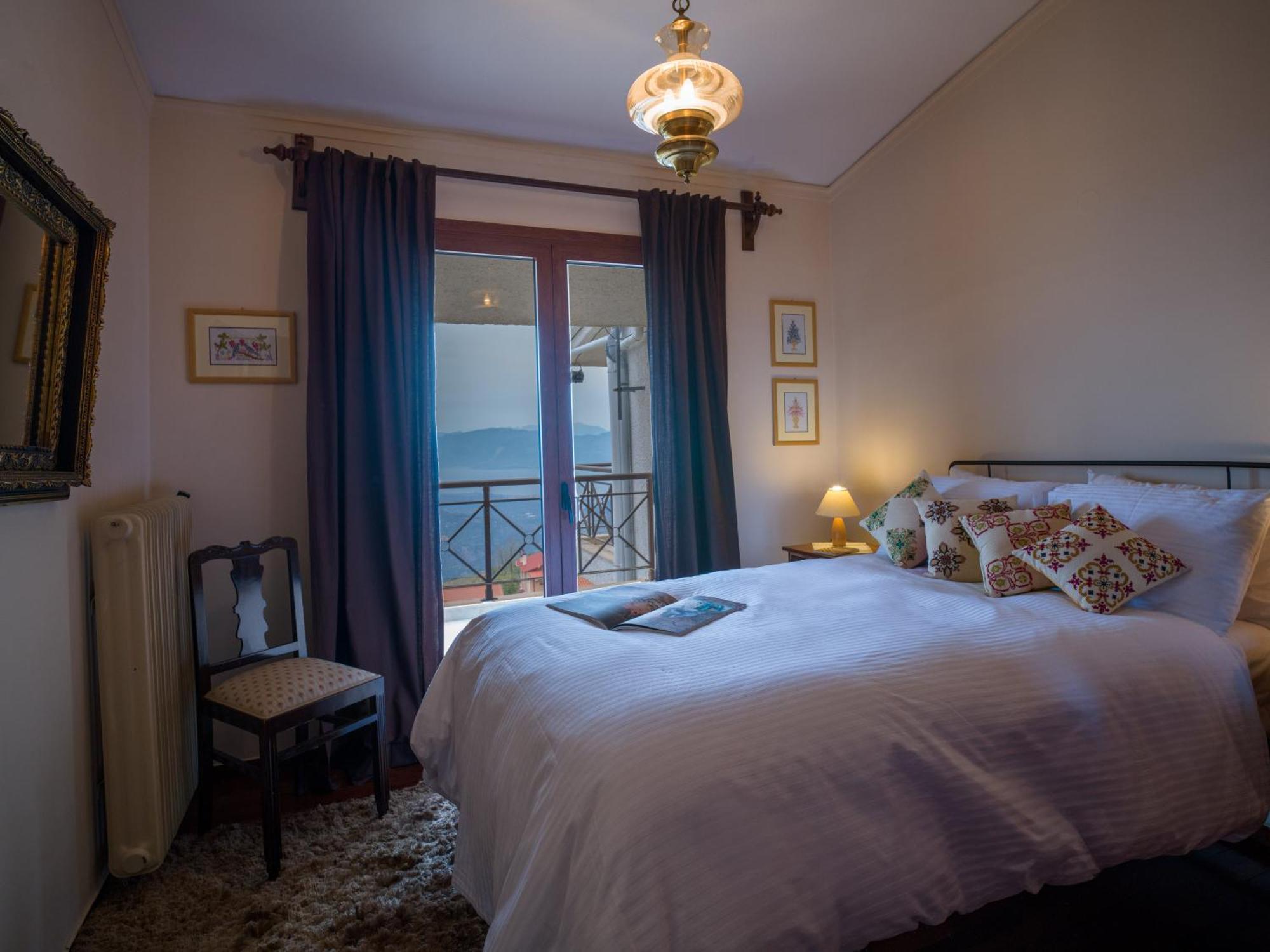 Traditional Luxury Villa ARMONIA Aigio Esterno foto