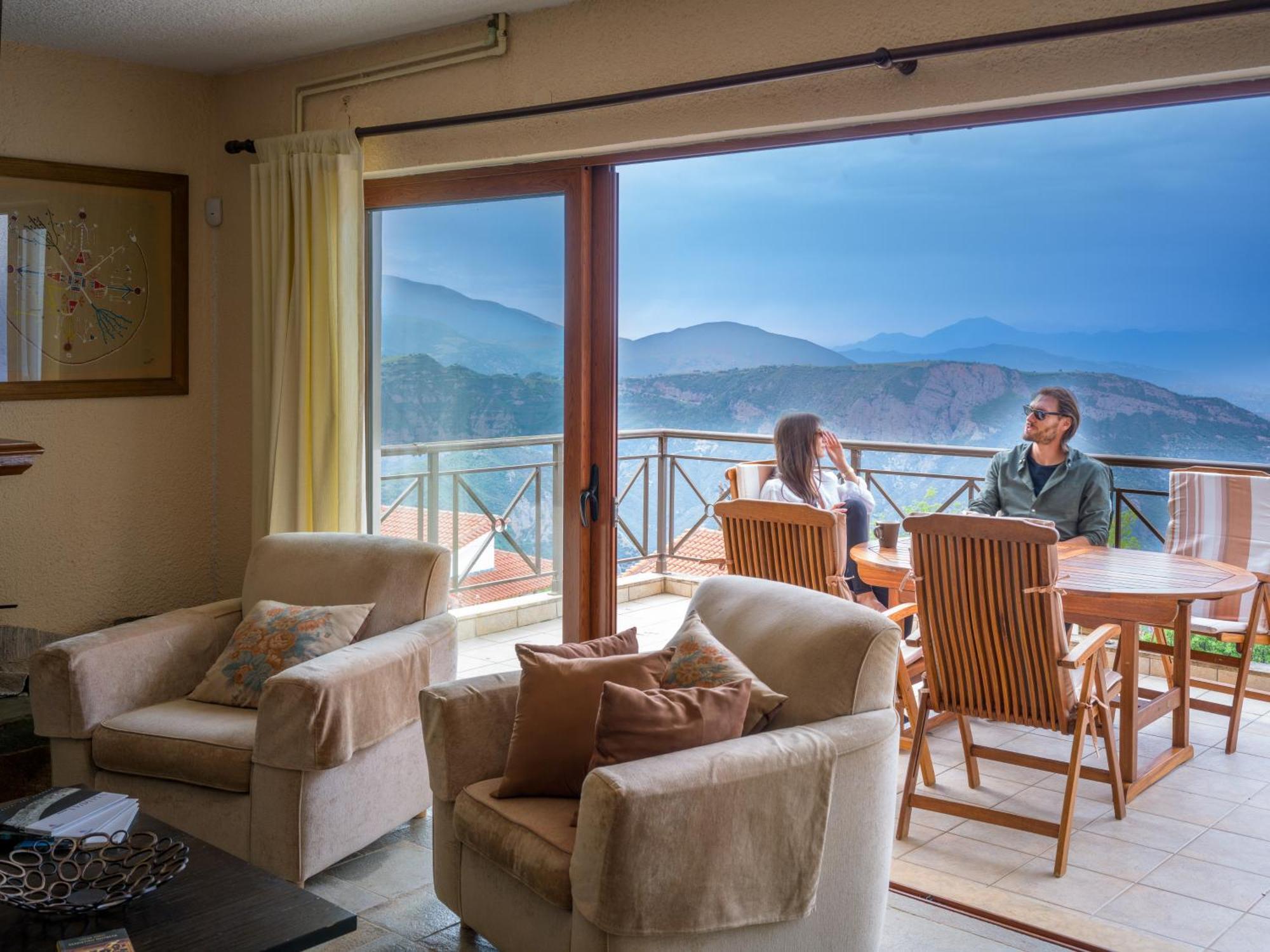 Traditional Luxury Villa ARMONIA Aigio Esterno foto